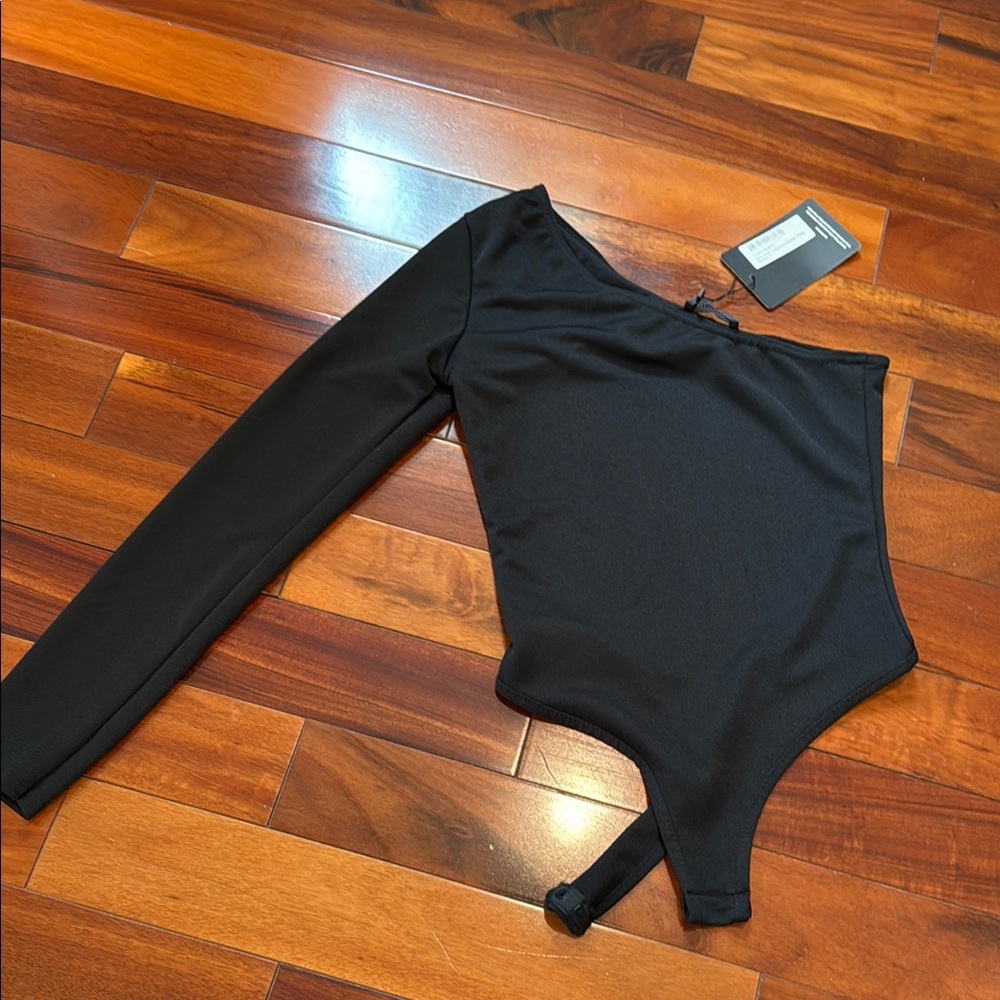 NWT Black One-Shoulder Bodysuit